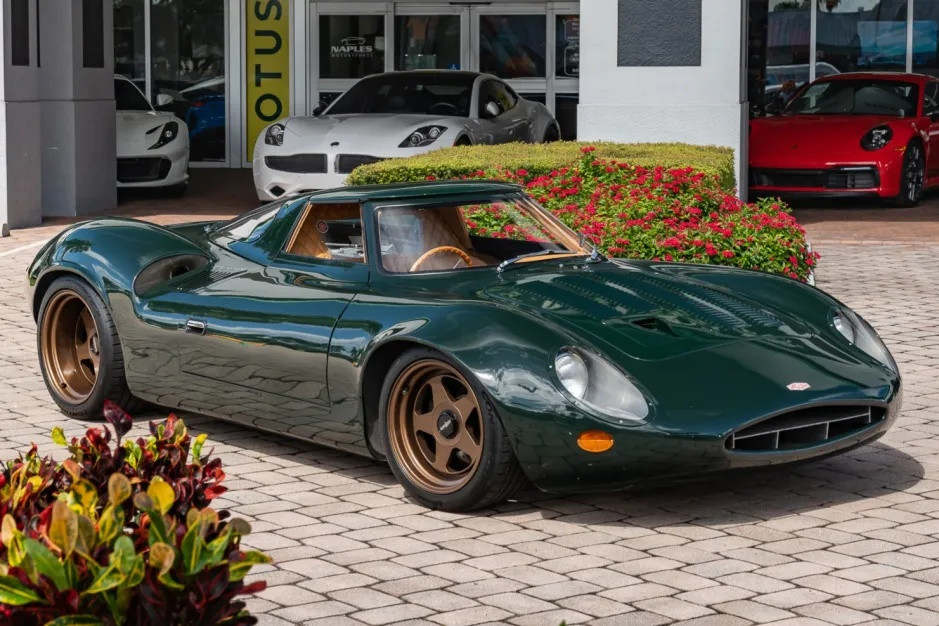 British Racing Green Jaguar XJ13 replica