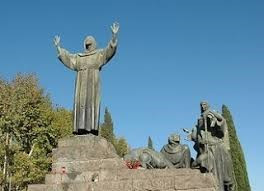 Statue of St. Francis of Assisi outside the Basilica