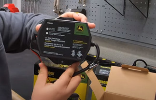 John Deere Trickle Charger